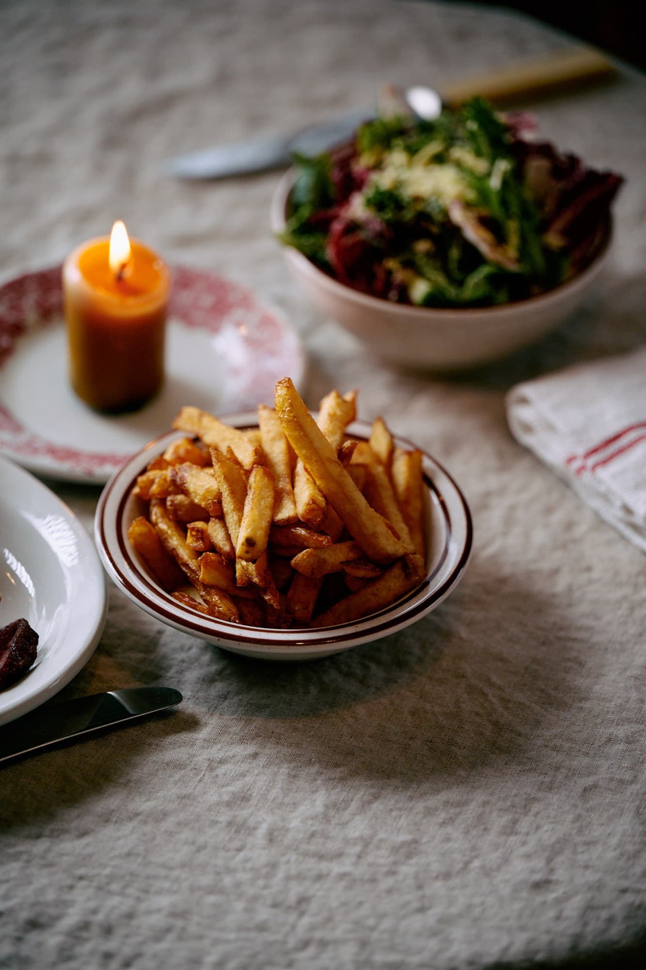 Frites et salade verte