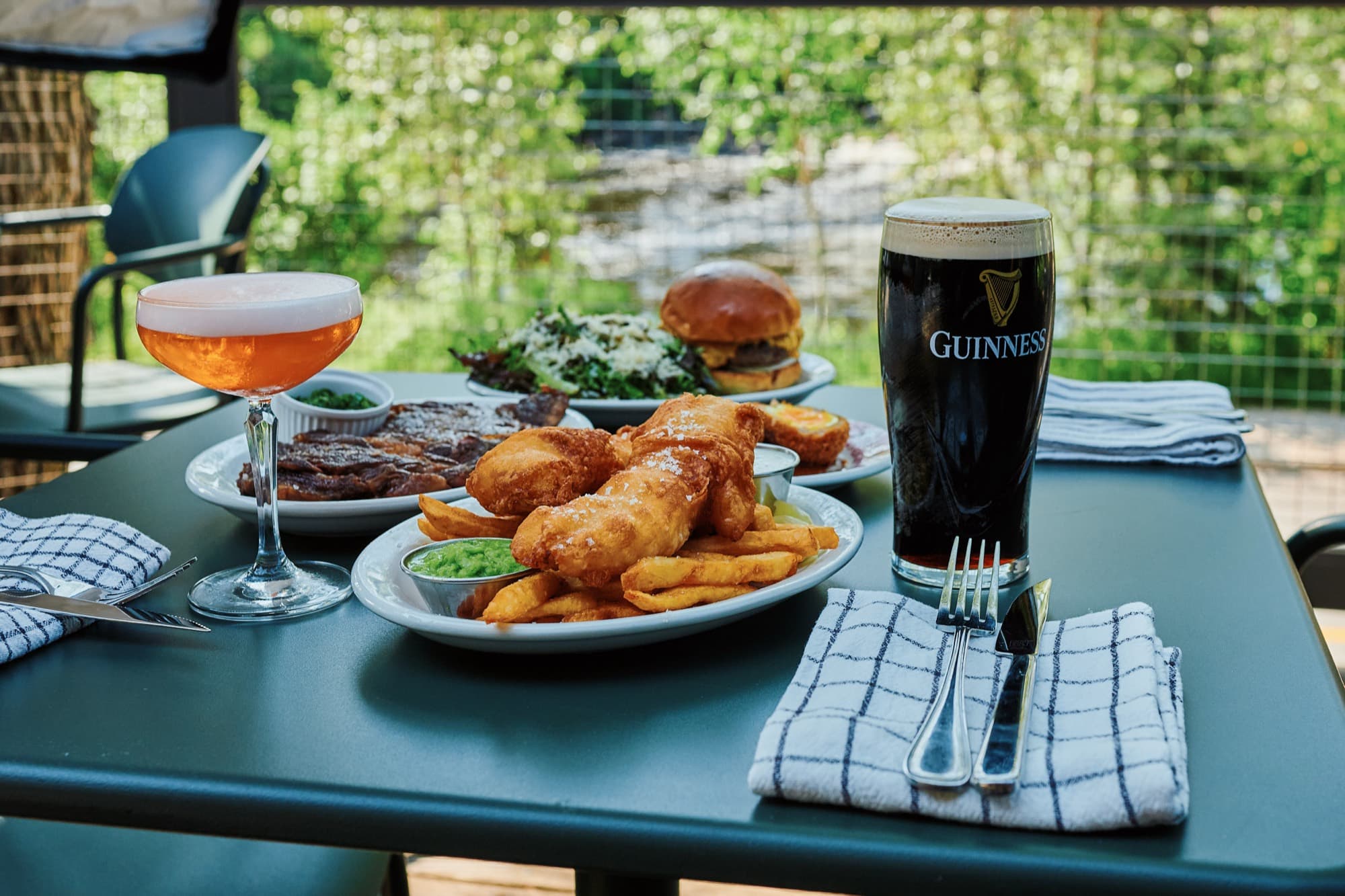 The spread on the terrasse